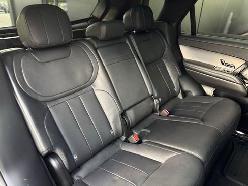 Used 2023 Land Rover Range Rover Sport SE AWD/4WD image 48