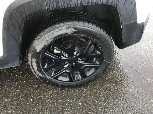 Certified 2022 Jeep Renegade Altitude w/ Convenience Group image 10