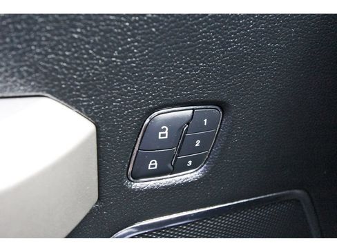 Used 2018 Ford F150 Lariat w/ Equipment Group 501A Mid RWD image 21