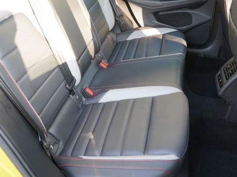 Used 2022 Volkswagen GTI Autobahn FWD image 51