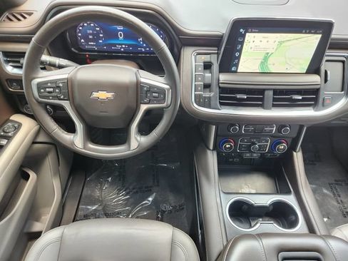 Used 2024 Chevrolet Tahoe LT w/ Luxury Package RWD image 28