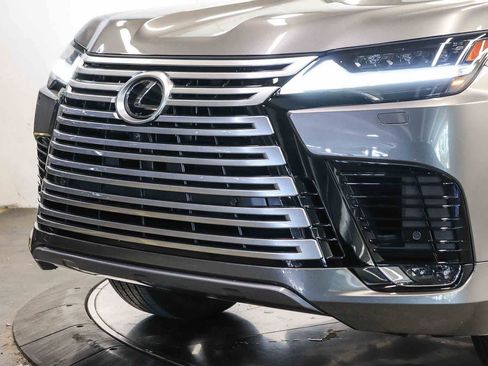 Used 2024 Lexus LX 600 4WD w/ Interior Upgrade Package image 8