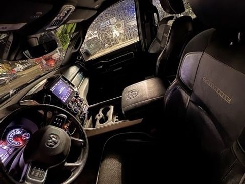 Used 2019 RAM 3500 Laramie image 11