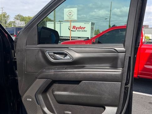 Used 2021 GMC Yukon XL AT4 w/ AT4 Premium Plus Package AWD/4WD image 24