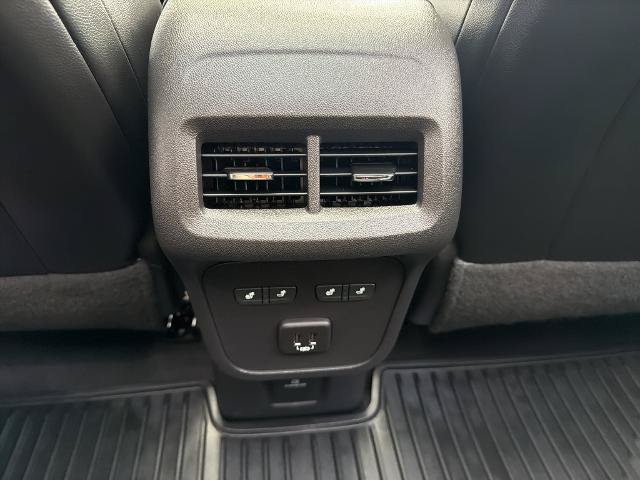 Used 2021 Chevrolet Equinox Premier AWD/4WD image 33
