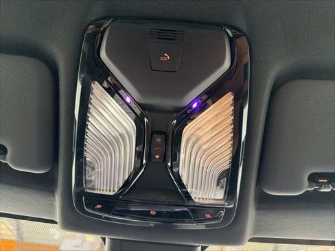 Certified 2023 BMW X6 xDrive40i w/ M Sport Package image 28