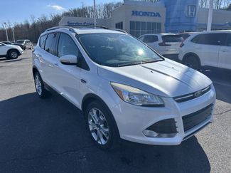 Used 2016 Ford Escape Titanium video 1