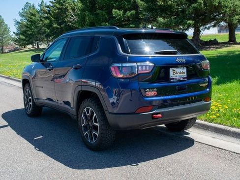 Used 2021 Jeep Compass Trailhawk AWD/4WD image 4