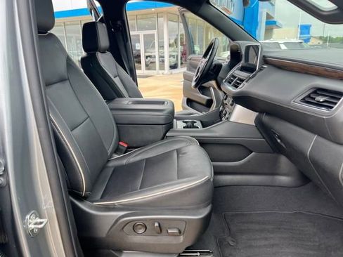 Certified 2023 Chevrolet Suburban Premier image 17