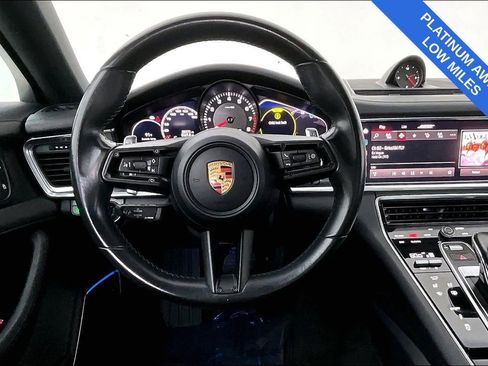 Used 2022 Porsche Panamera Platinum Edition RWD image 6