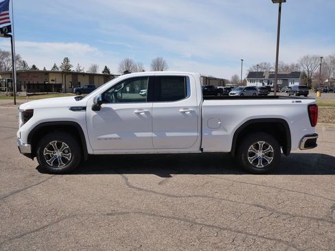 New 2026 GMC Sierra 1500 SLE AWD/4WD image 7