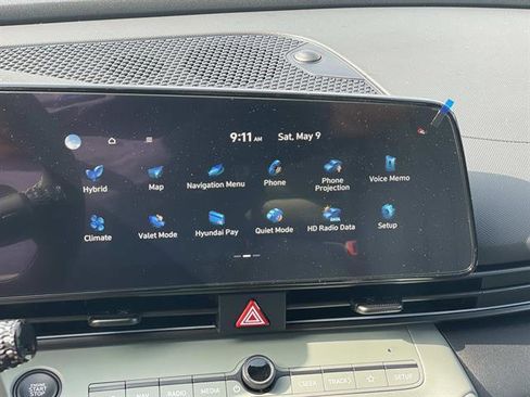 New 2026 Hyundai Elantra Limited FWD image 13