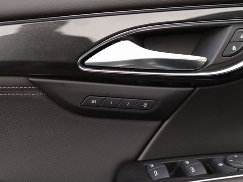 Used 2025 Buick Envision Preferred image 30