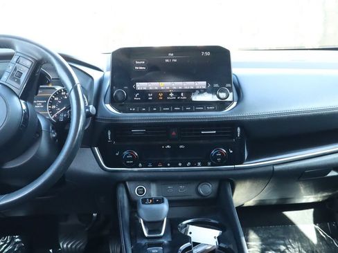 Used 2023 Nissan Rogue SL w/ SL Premium Package FWD image 31