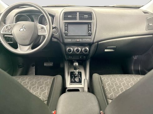 Used 2024 Mitsubishi Outlander Sport ES AWD/4WD image 13