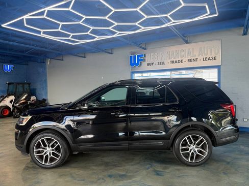 Used 2018 Ford Explorer Sport AWD/4WD image 13