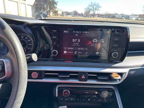 Used 2021 Kia K5 LXS image 10