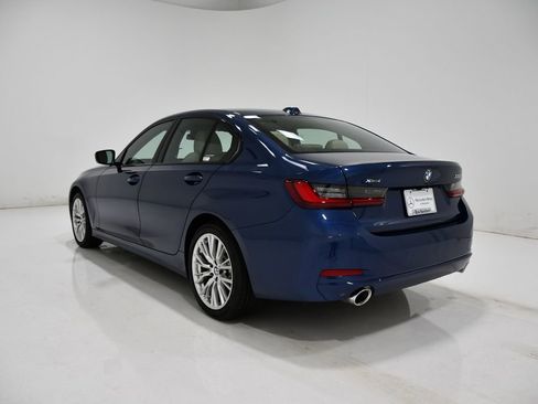 Used 2023 BMW 330i xDrive Sedan w/ Driving Assistance Package AWD/4WD image 3