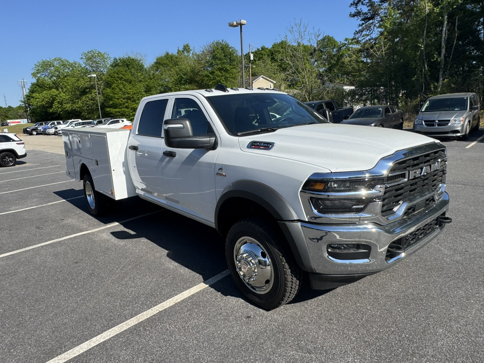 New 2026 RAM 4500 Tradesman w/ Chrome Appearance Group AWD/4WD image 3