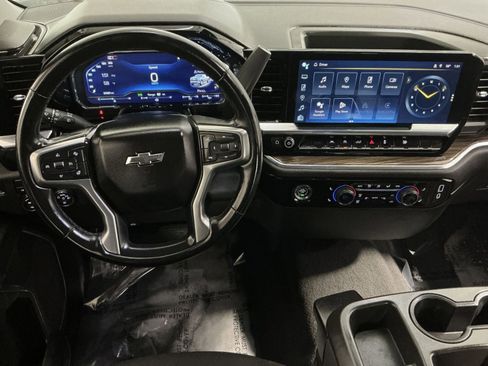 Used 2024 Chevrolet Silverado 1500 RST image 24
