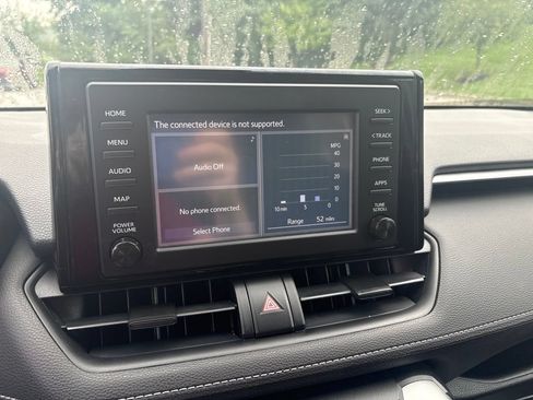 Used 2019 Toyota RAV4 LE w/ All Weather Liner Package AWD/4WD image 19