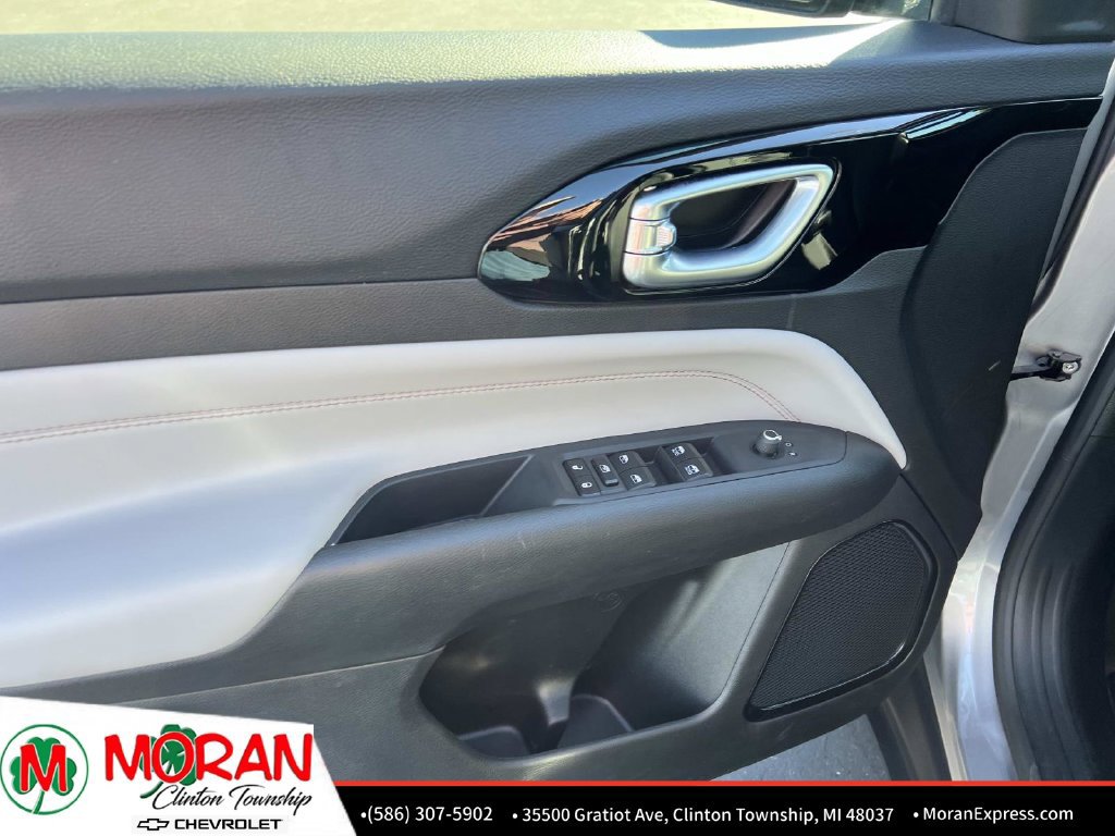 Used 2023 Jeep Compass Limited AWD/4WD image 15