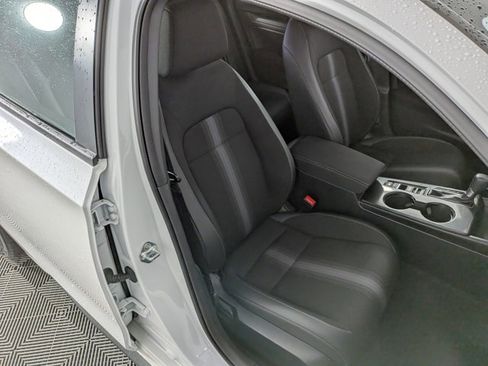 Used 2023 Honda Civic Sport image 28