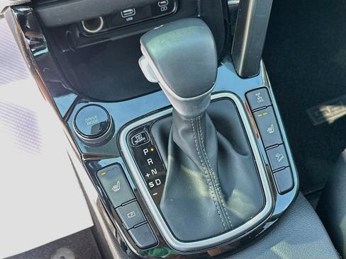 Used 2024 Kia Seltos EX AWD/4WD image 18