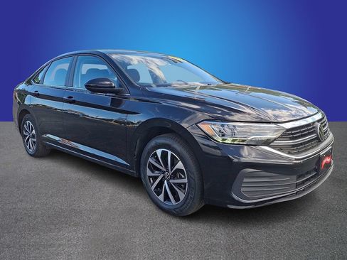 Used 2024 Volkswagen Jetta S FWD image 3