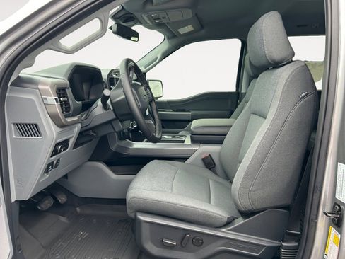 New 2025 Ford F150 XLT w/ Equipment Group 303A High image 19