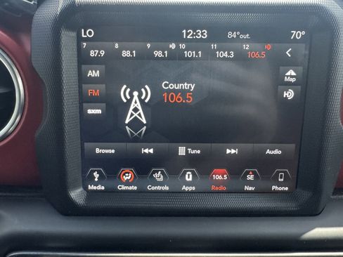 Used 2019 Jeep Wrangler Unlimited Rubicon w/ Advanced Safety Group AWD/4WD image 25