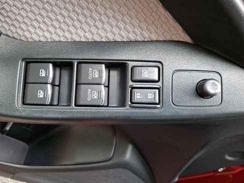 Used 2017 Subaru Forester 2.5i Premium AWD/4WD image 22
