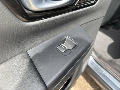 Used 2025 Honda CR-V Sport Touring image 25