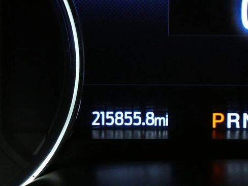 Used 2021 Ford F250 Lariat w/ Lariat Ultimate Package image 26