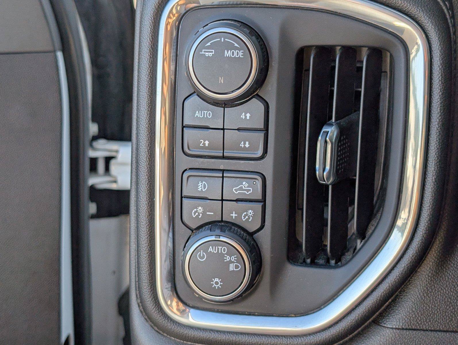 Used 2021 Chevrolet Silverado 1500 RST AWD/4WD image 30