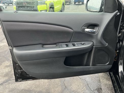 Used 2013 Chrysler 200 Touring w/ S Exterior Appearance Pkg image 17