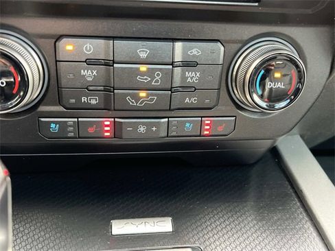 Used 2018 Ford F150 Raptor w/ Equipment Group 802A Luxury image 35