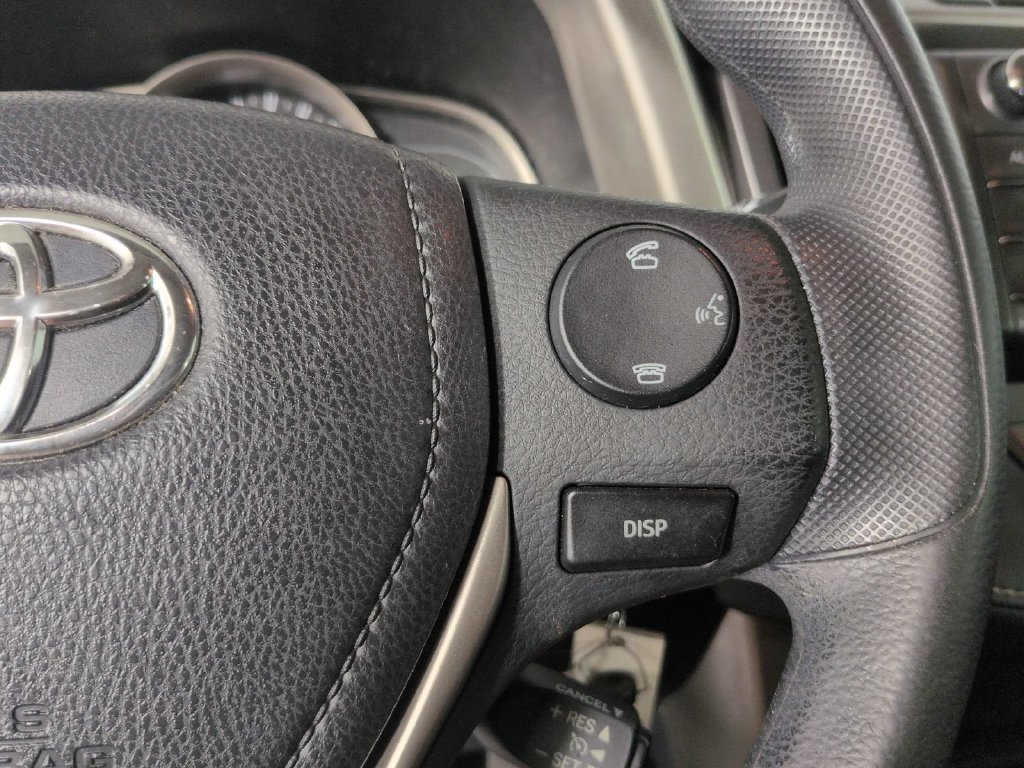 Used 2015 Toyota RAV4 XLE FWD image 41