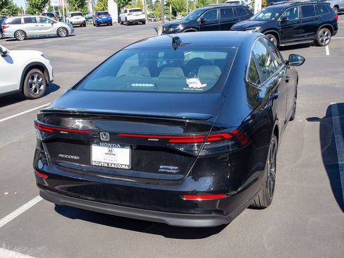 Certified 2023 Honda Accord Sport image 4