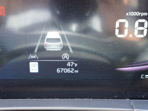 Certified 2023 Kia Telluride LX image 6