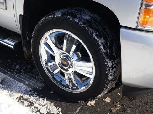 Used 2013 Chevrolet Silverado 1500 LTZ w/ LTZ Plus Package image 5