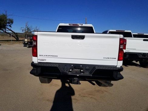 New 2026 Chevrolet Silverado 2500 Custom w/ Custom Convenience Package image 5