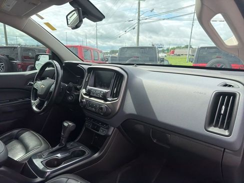 Used 2018 Chevrolet Colorado Z71 AWD/4WD image 26