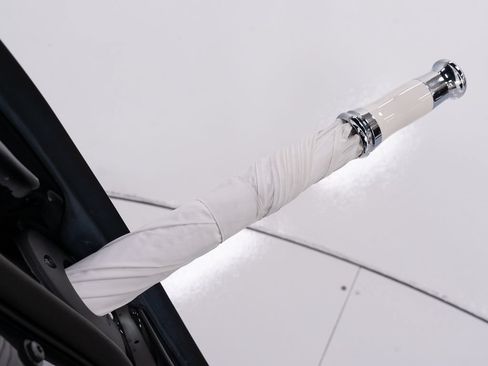 Certified 2022 Rolls-Royce Cullinan AWD/4WD image 28