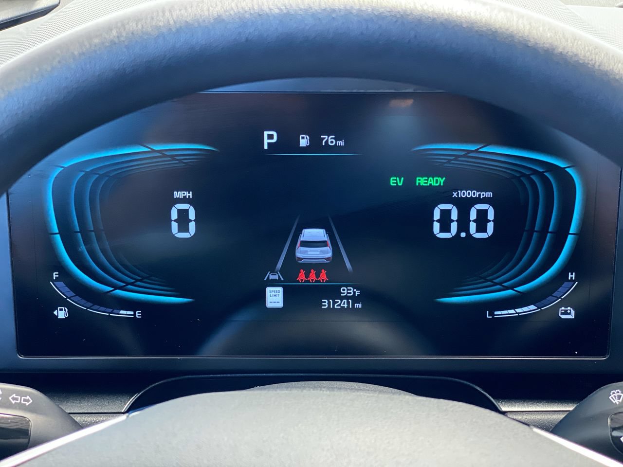 Certified 2025 Kia Niro LX FWD image 22