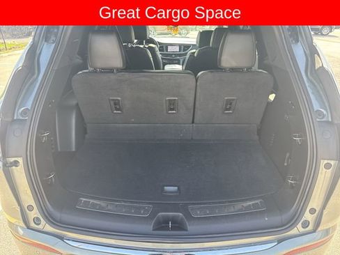 Used 2023 Buick Enclave Avenir w/ Avenir Technology Package AWD/4WD image 27