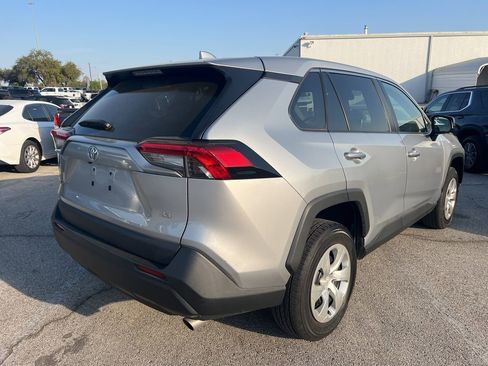 Used 2023 Toyota RAV4 LE image 4