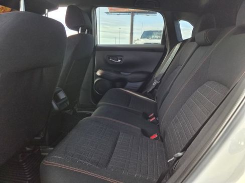 Used 2024 Honda HR-V Sport image 6