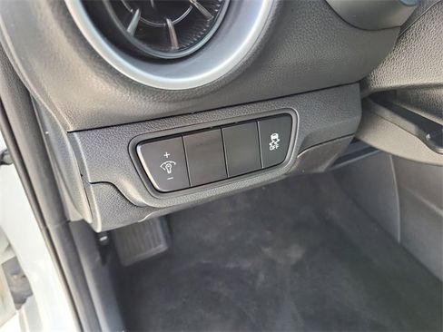 Used 2023 Kia Forte LXS image 14