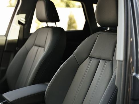 New 2025 Audi Q5 Premium image 20